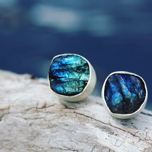 Beachside Stud Labradorite Earrings - Satin Silver